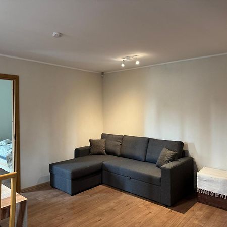 Dikol Two-Room Apartment-Self Check-In & Free Parking Near City Center تالين المظهر الخارجي الصورة
