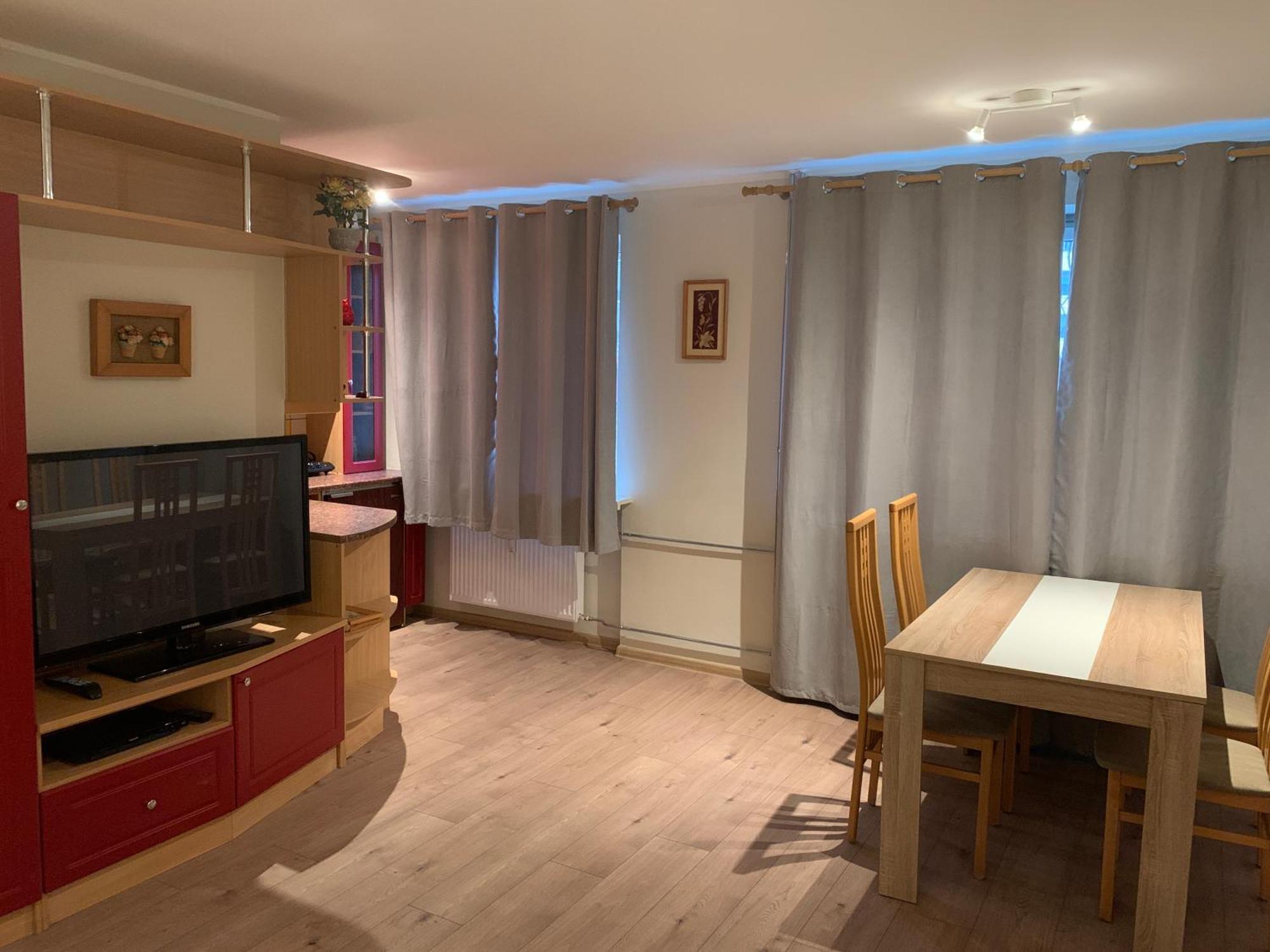 Dikol Two-Room Apartment-Self Check-In & Free Parking Near City Center تالين المظهر الخارجي الصورة
