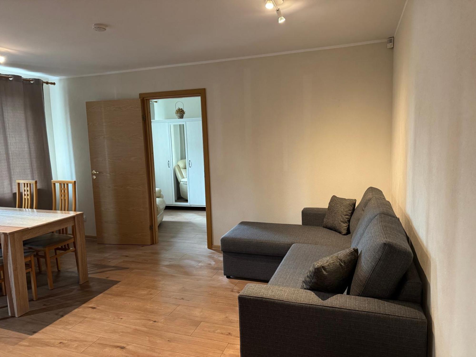 Dikol Two-Room Apartment-Self Check-In & Free Parking Near City Center تالين المظهر الخارجي الصورة